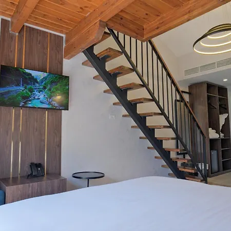 Valbor Hotel Tropoje