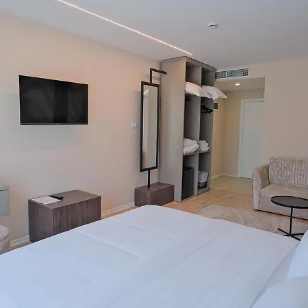 Valbor Отель Tropoje