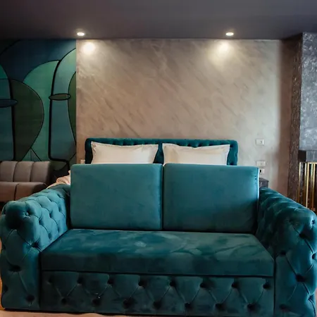 Valbor Hotel *